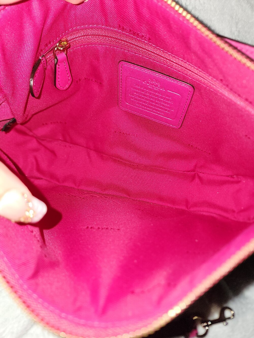 Coach Chelsea Pink Two-Way Crossbody/Shoulder Bag - Picture 6 of 9